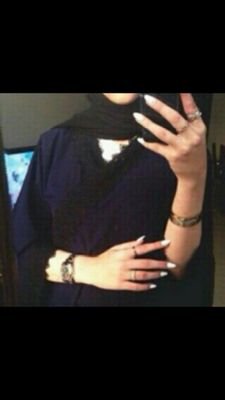 ‏‏‏‏‏‏‏‏‏‏‏‏#خالية من الحب .. فلا تخدعكم كتاباتي..!فهي مجرد ابيات راقت لي...*♡