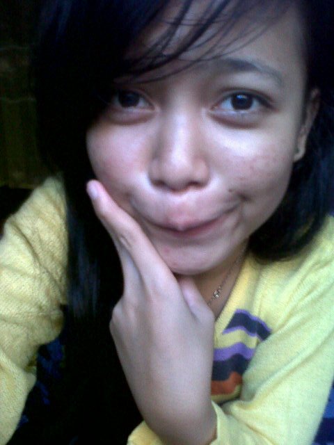 I'm is Girl 14 years old, student grade nine D in SMP N 5 KAB.TEBO || sport-basketball-cooking- The Girl Student ;;)