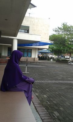 Alfi58243596's profile picture. Tak perlu jadi populer agar semua orang mengenal kita, jadilah orang yang beriman sampai malaikat pun mengenal kita l keep istiqomah :)