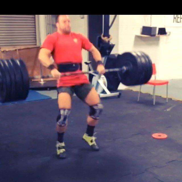 Crossfit L1 Coach and aspiring athlete. Fresh