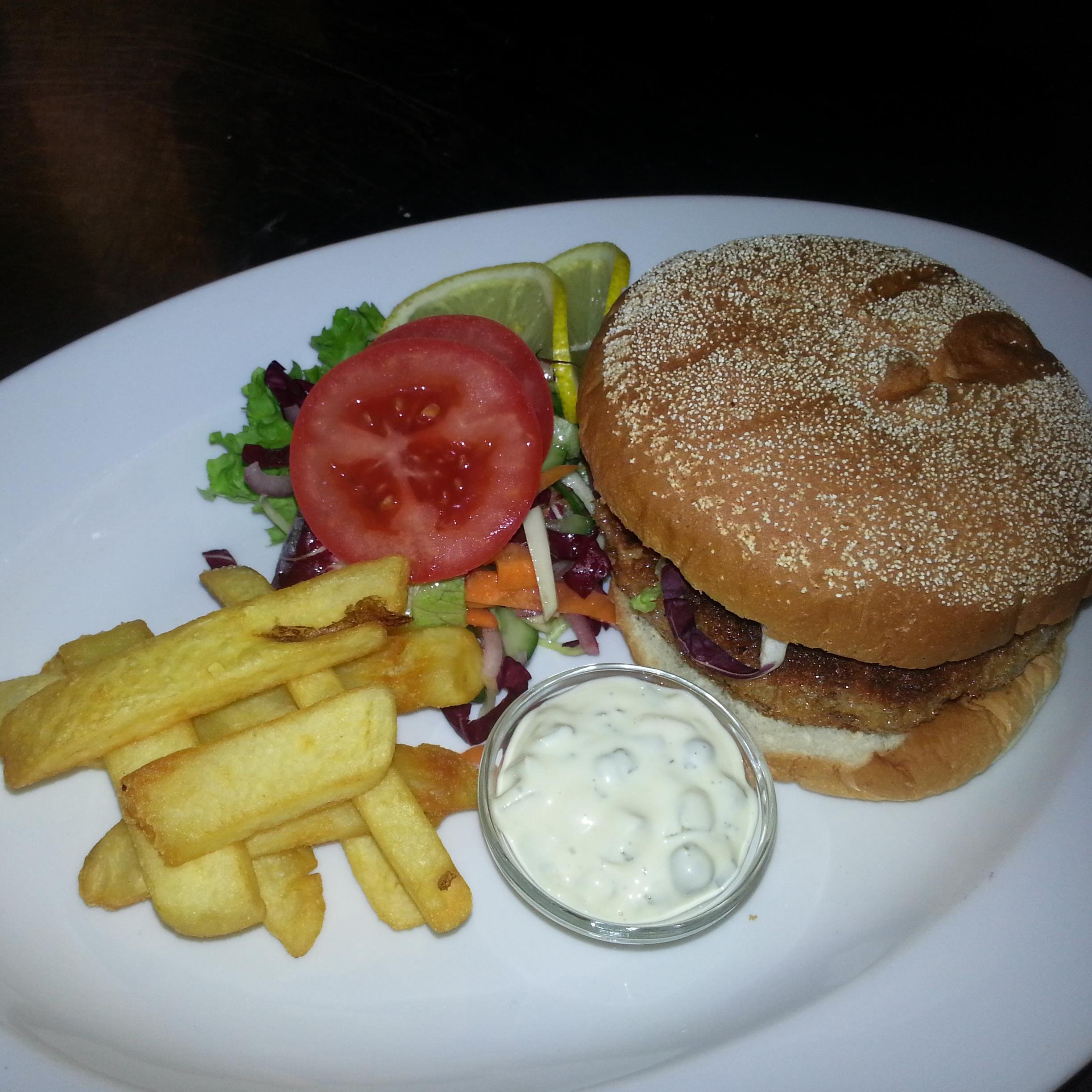 Restaurant, gelegen in Natuurpark Lelystad.
Unieke plek, prachtig uitzicht.
Genieten, heerlijk eten, drinken....
Vergaderen, bruiloft, verjaardag....