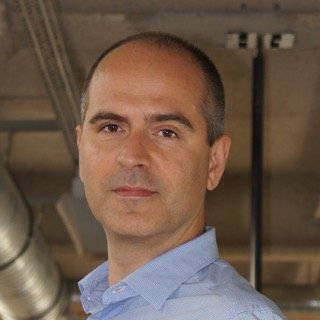 Founder of Adlogix.eu and more recently Adsdaq.eu Digital Entrepreneur. Digital Consumer. LLL.