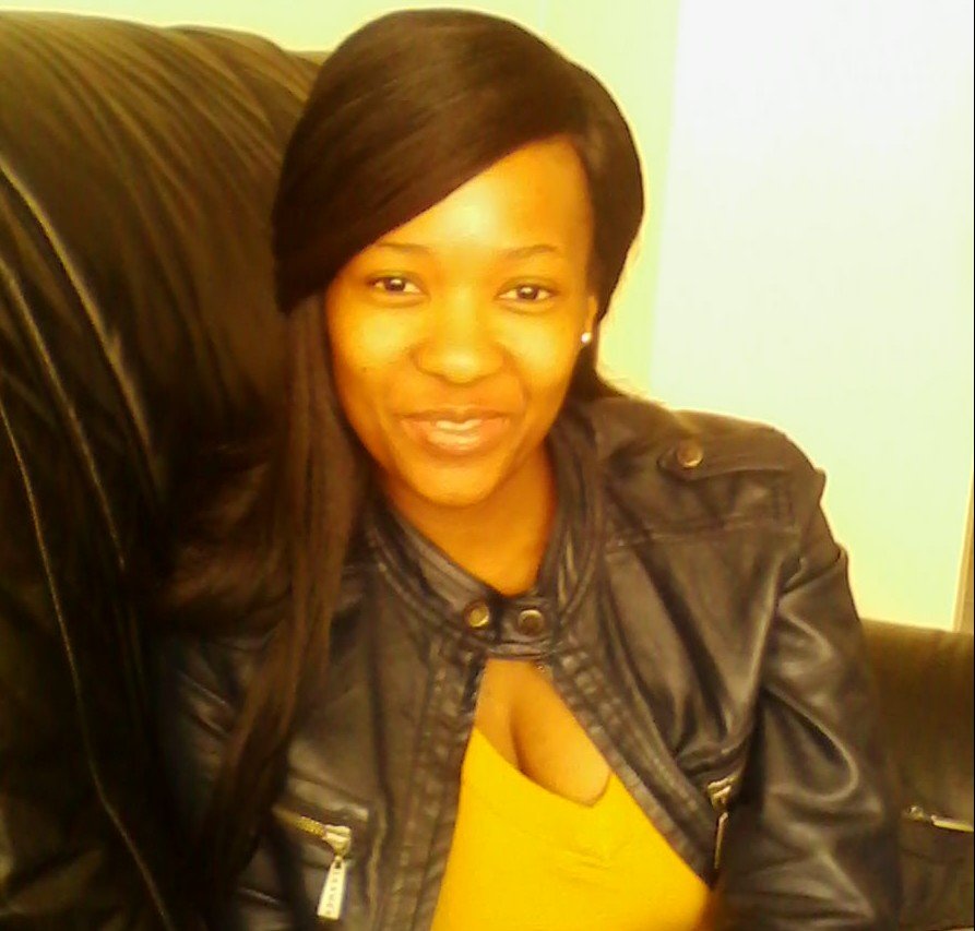 I'm 1 crazy, beautiful & very spiritual woman, who embraces de existence of her Ancestors, so persistent, so patient.., loves & appreciates LIFE.☺♥☺