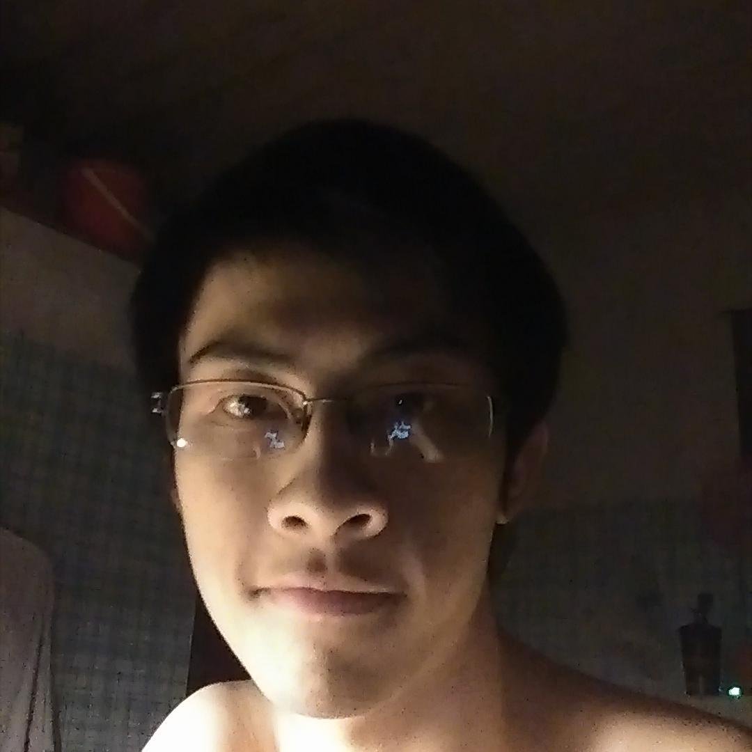 HoangTuBot's profile picture. 