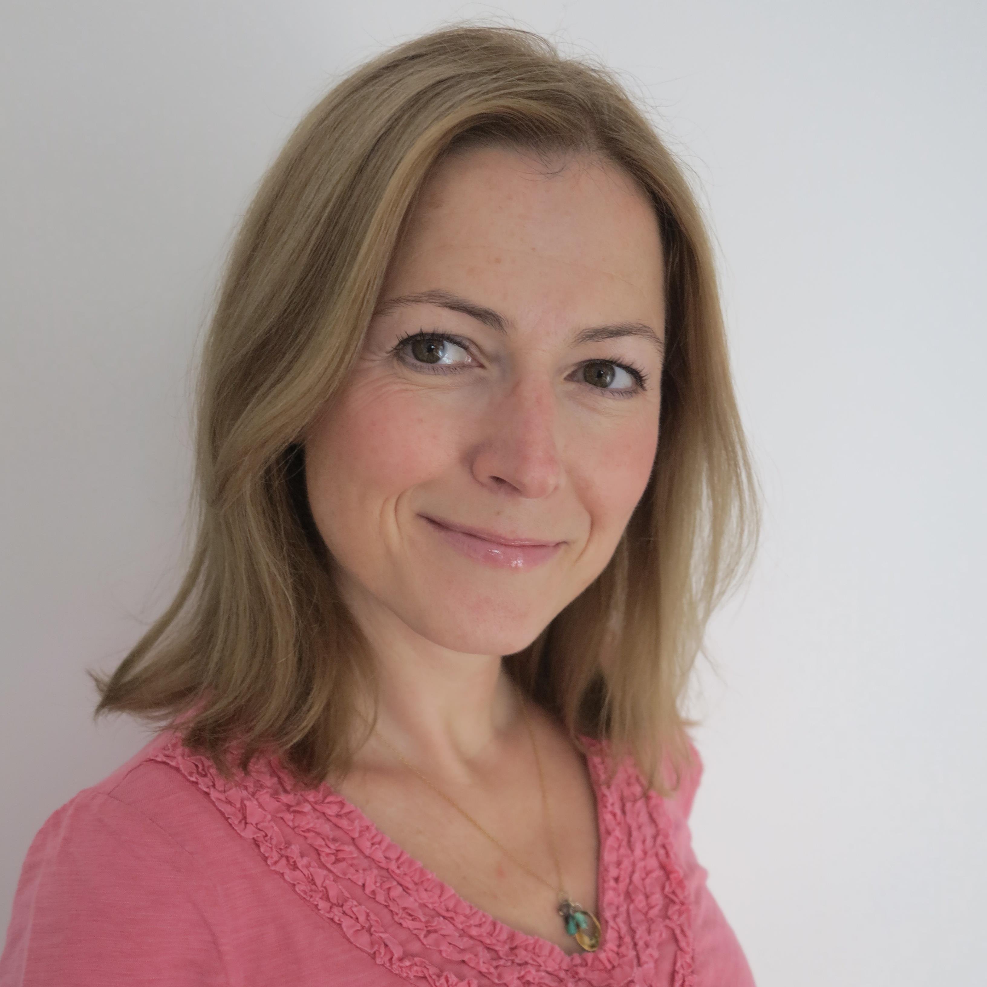 Helping people to create happier careers and more effective working lives; Owner of Green Grass Coaching; Mum to gorgeous (sleep depriving) twins.