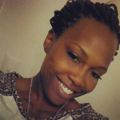 blessed_est87's profile picture. Live..laugh..love