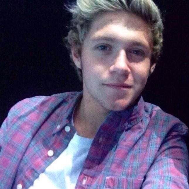 ~ @roguenouis ~