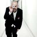 Ernesto Carpio - @plomofake - Twitter