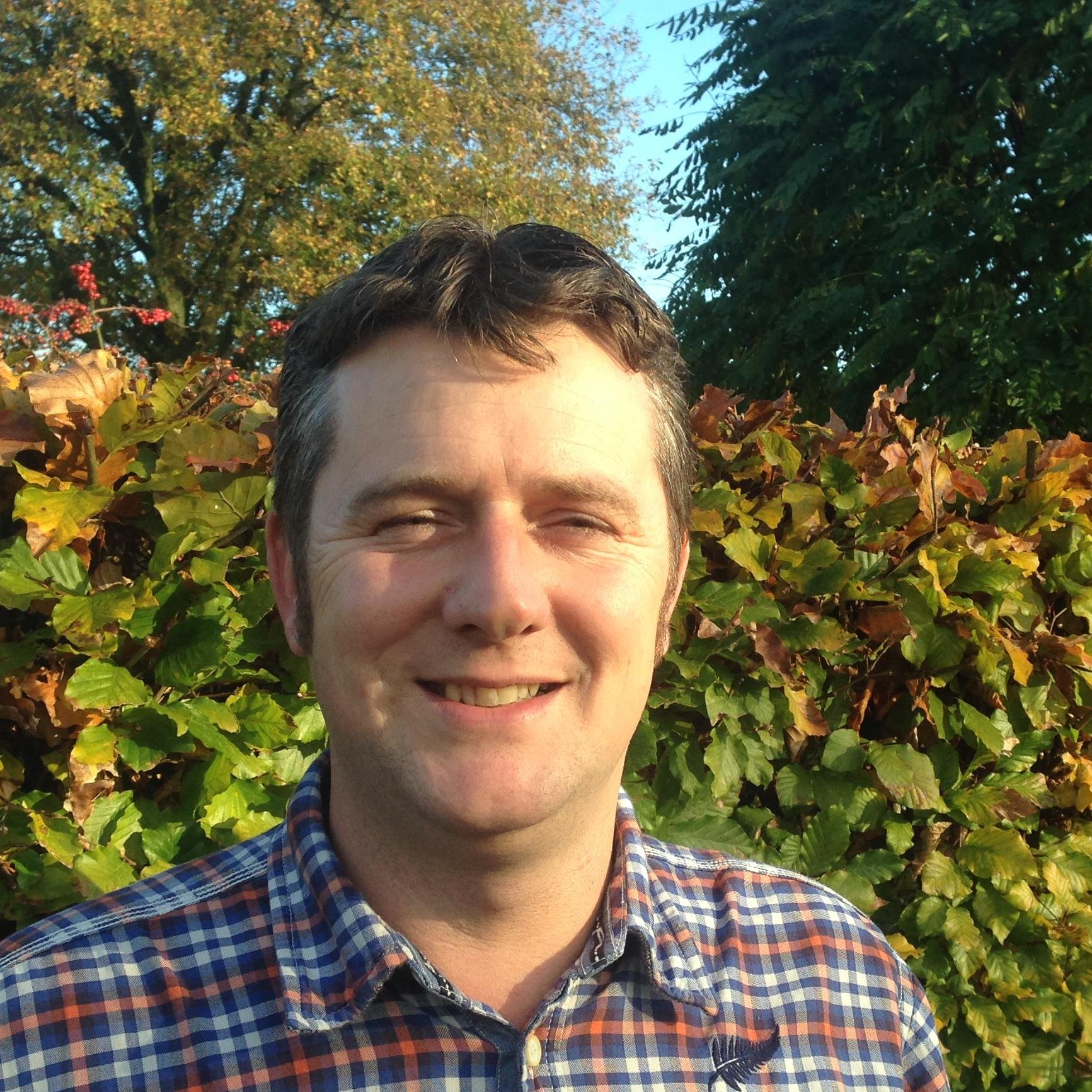 Hakkert Product Support. Voor advies en begeleiding om uw product te introduceren in de tuinbouw, gespecialiseerd in de fruitteelt, boomkwekerij en aardbeien.