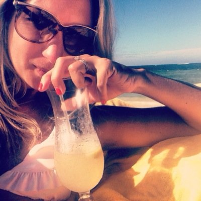 Travel addict, foodie at heart, wine lover & YOLO enthusiast.