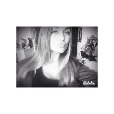 _xsharxbitchx_'s profile picture. (Un)follow back❤️❤️