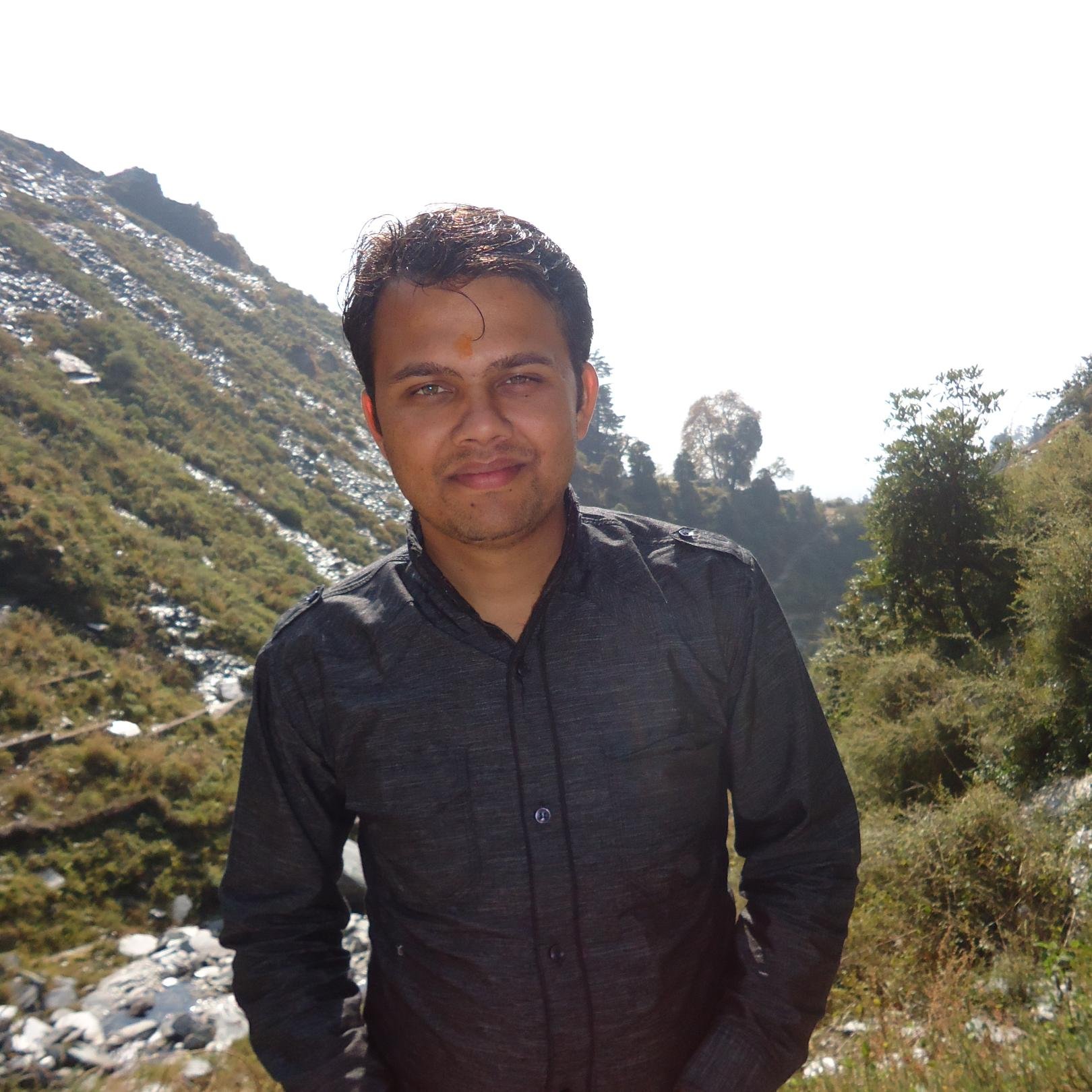 SumitThakurr's profile picture. Software Developer(http://t.co/QmKqddP51L)