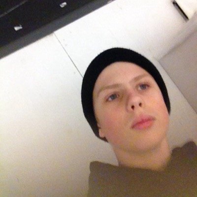 Spelar Bandy Med SBBK #10