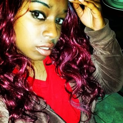 Hey everybody I'm Porcha!! I am a great mother to my beautiful daughter Taliyah!! Follow me and I follow back!!! :-)