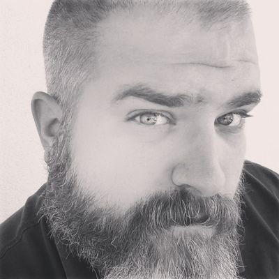 entirely2bored's profile picture. 