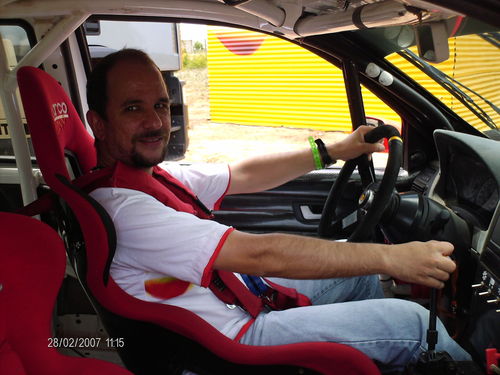 JAL69's profile picture. Especialista en autos y deporte a motor desde 1995. 

Bienvenidos a compartir info y disfrutar. 

¿Agresividad, sarcasmo y otras yerbas? No. Gracias y block.