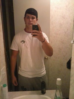 8390989d6de041e's profile picture. 