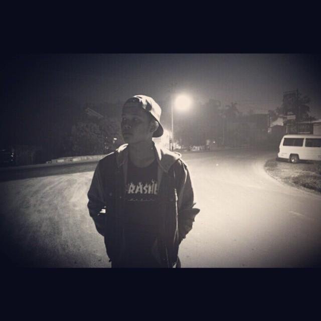 SandyDwiAzhary's profile picture. Lisna Gusantika