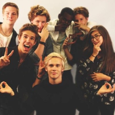 ITGElevkar's profile picture. ITG Elevkår finns för att skapa evenemang, förbättra stämningen samt sträva efter en bättre skola. Hjälp oss att hjälpa dig! Tweeta gärna med oss i realtid här.