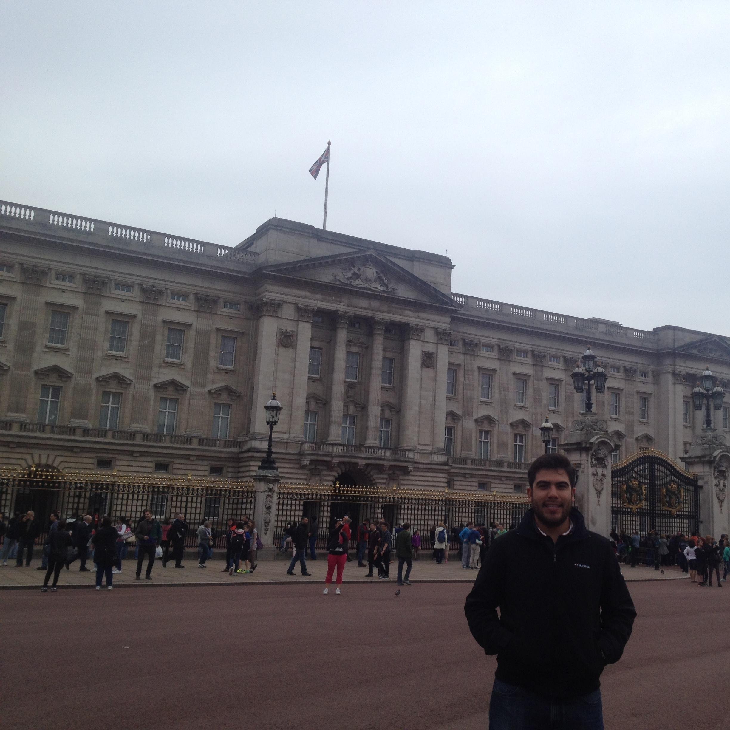 IvanMirandaa's profile picture. 