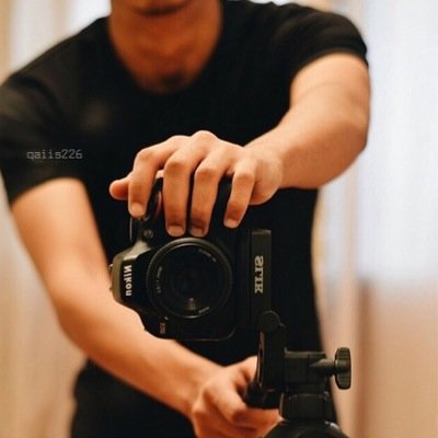 - ‏ربِّ دُلّني على من أراد بي خيرًا و دُلّه علـيّ