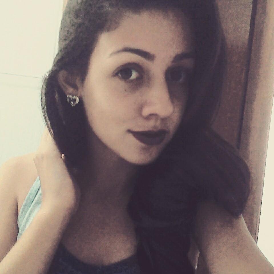 whats 043 91313576                                                                              Levo a saudade enquanto não posso te levar..