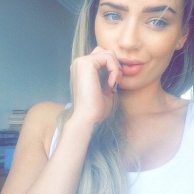 Love games and love meeting new people- single ;(