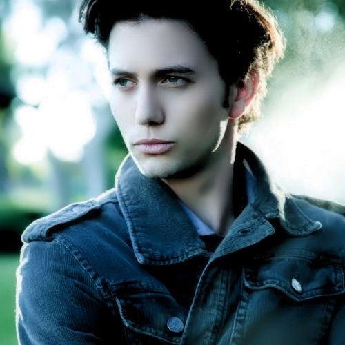 A british version of Jasper, loves my Alice, @His_Lil_Monster.