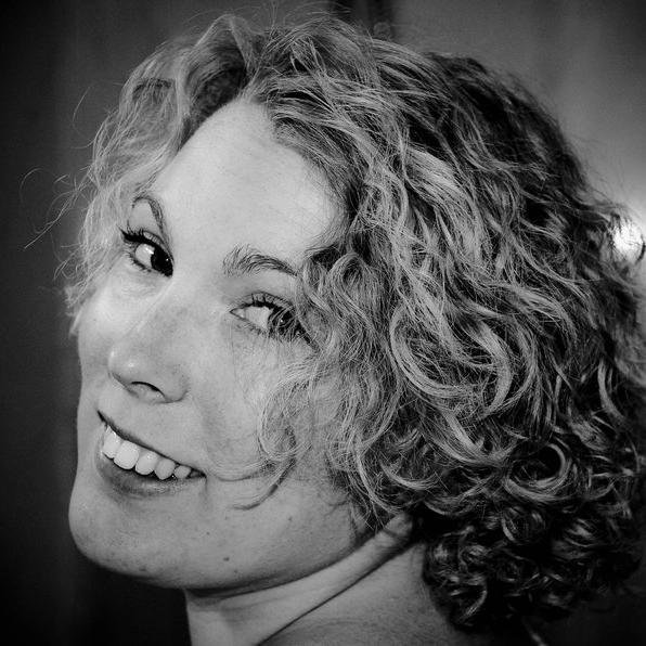 mariekekamphuis's profile picture. Communication l data l lecturer l non-profit l sports l photographer l theatre l humor I married to @martindijkink & mother of Kai & Thom