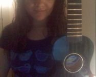 I live. I love. I laugh. I cry. Music FanGirl