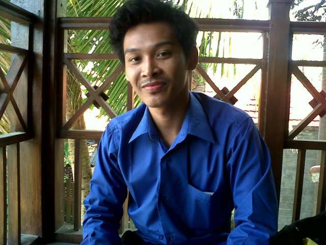 HusniLodeh's profile picture. 