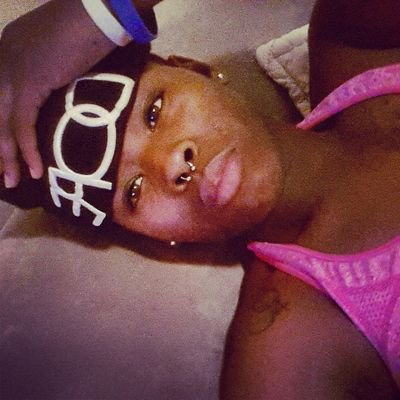 Team Hollywood
up coming artists follow me on IG @ohHollywood_hoopa