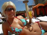 People who love to eat are always the best people :) HAHA I�m one of those people ;p