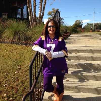 Christ follower💗Wife💗Mom of three sons💙Lover of ALL things LSU💜💛 Friend to amazing friends💗coffee lover💗💗