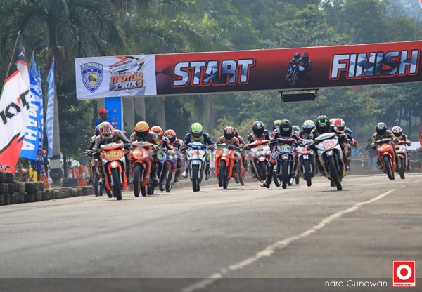 not easy, but we have to keep trying, that's racing.