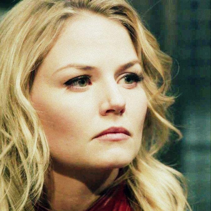 TheSaviorJK's profile picture. Daughter From Prince Charming and Snow White|Princess Leia|The Savior|Henry Is MY Son|Enamorada de Cierto Capitan que tiene un Garfio como Mano