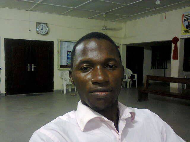 Am cool to relate with anyone on earth!