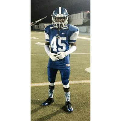 Senior
pali football RB #45 kytee 1-6-14