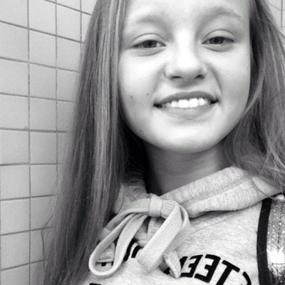 Grace• Holmes High School• New to this shit follow me ❤️