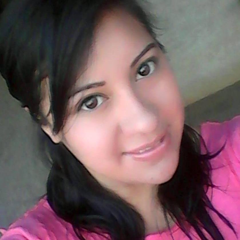 complicada, soñadora, inquieta....con el único fin de ser feliz en la vida