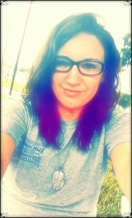 -Heather Christine Dobson
-18
-Engaged to Jese Robert Gaines
-Graduated SSHS c/o 2014
-Richloam is my favorite place⚓