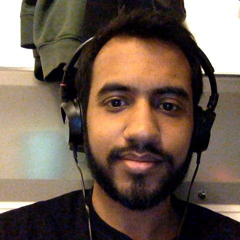 Interested in cloud architectures, data platform, tech leadership & EM. On good days juggle between hands-on Python coding and data strategy topics.