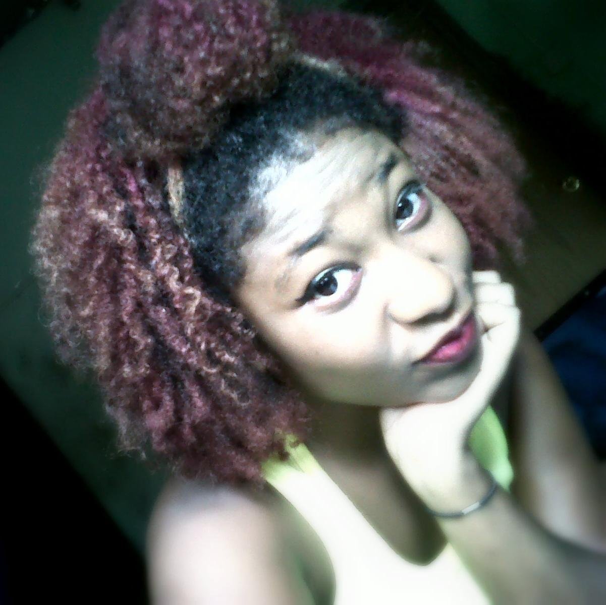 I'm Nia From The Caribbean||Dont have shit to say... ||#F4F  #PROUD VINCENTIAN