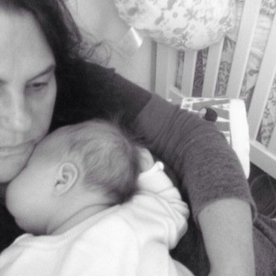 I am a postpartum doula, a jewelry artist, a lover of travel and family.