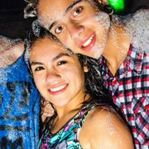 Flor manda martin obedece..