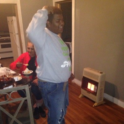 HowardGuillory1's profile picture. succeeding is now in progress !