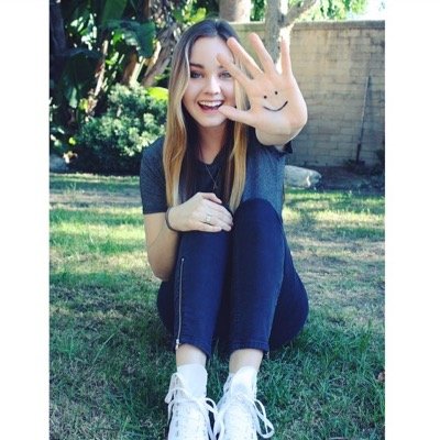 im the lame kind of cool. awkwardly awkward. || single af || rp // fl