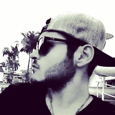 lippe_ribeiro's profile picture. Bonito, rico, engraçado, sincero, gentil, dono de empresas. E um grande mentiroso...!