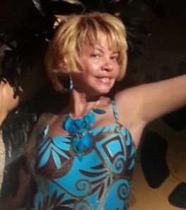 tania7898's profile picture. hola soy tania: vivo en Riba roja Valencia: Interpreto de Español a Ingles y de Ingles a Español! contactame por este medio

saludos!