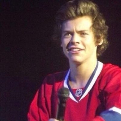 MeetingMtl's profile picture. Just two Montreal girls who desesperetely wants a WWAtour date for their city :( Follow us for more infos!